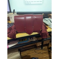 charles and keith tassels sling bag