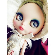 Custom blythe