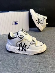全新MLB New York Yankees 波鞋