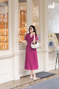 Set Áo Cổ Vest Và Chân Váy Xòe Nữ UNIVTH Ngắn Tay Công Sở Dáng Croptop Thanh Lịch 2UVB1210 - 2UCXB21