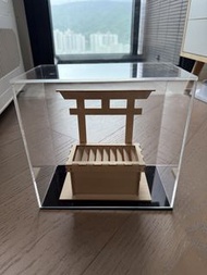 日本神社錢箱木模型 Wooden Miniature Shrine with Acrylic Case