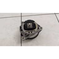 22116788611 ENGINE MOUNTING (LEFT) BMW F30 318 I F20 118 I (OEM)