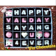 Praline chocolate contains 30/ character chocolate/ wholesale chocolate/ decorative chocolate/ choco