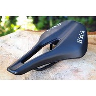 Fizik TEMPO/VENTO ARGO R5 Saddles
