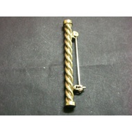 H057 Vintage brooch Pin Brooch Accessories Jewelry