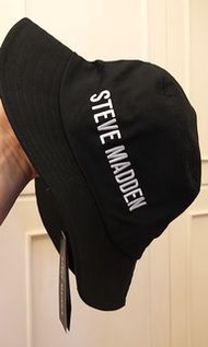 【STEVE MADDEN】刺繡LOGO 黑色漁夫帽- Ouye Select Shop