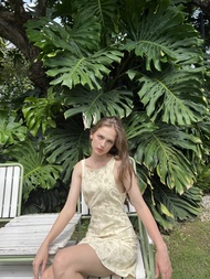 #Jnd623 มินิเดรสสีเขียวอ่อน เปิดหลังแซ่บๆ