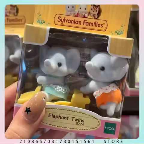 Sylvanian Families Anime Girl Figures Calico critters Furniture Chihuahua Figures Houes Accesorios F