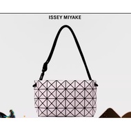 Japan Daigou Issey Miyake Issey Miyake Bag September New Style Tofu Bag Armpit Order Shoulder Messen