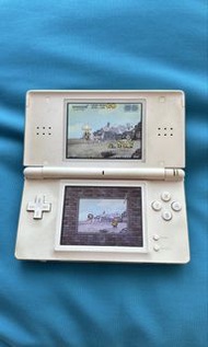 白色 NDSL 主機連 + 記憶卡+ 包充電器