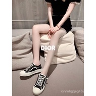 WALK N DIOR Embroidered Canvas Shoes Series Cotton Silk Double-Sided Three-Dimensional Embroidery 
A