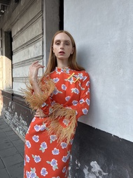 [FAFALU Qipao]  Orange Floral Qipao Dress ชุดเดรสคอจีน   ขนนกที่ปลายแขน (Pre Order 7-14 วัน)