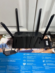 D-link AC1200 WiFi Router