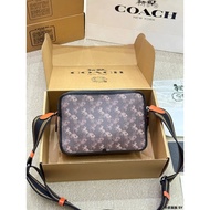 Cowhide Version COACH Charter No. 24 Men's Camera Bag​​
COACH Charter No. 24 Men's COACH Camera Bag 