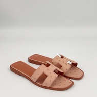 閒置新 hermes愛馬仕 鴕鳥皮H拖鞋 36.5碼。