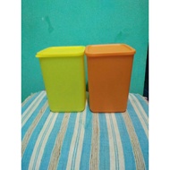 Tall Square 2.2L Tup -*per~~ware