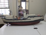 70cm長， 双金屬䊢推進Coast Guard 搖控船