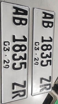 Ready plat nomor mobil, plat nomor custom, plat nomor variasi, plat nomor timbul, plat timbul, bahan