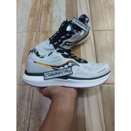 Saucony Triumph 19 White Shoes