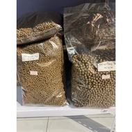 Catfish Food 1kg Economical There Are Both Small And Large Catfish.