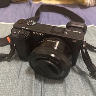 Sony A6400 連鏡 +兩個電池&相機袋