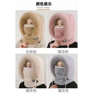 Winter fur hat, closed neck