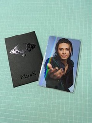 FEniX首張同名專輯：MAX專輯小卡含卡套