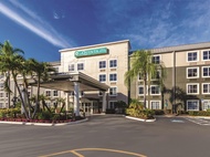 La Quinta Inn & Suites by Wyndham Naples East (I-75)