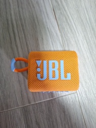 JBL GO3 平放