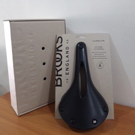 Brooks Cambium C17 Carved All Weather Natural Rubber Saddle Made in Italy black Brooks England