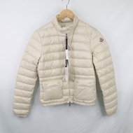 MONCLER 羽絨外套 米白 口袋 冬天外套 女生外套 雪地外套