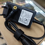 Samsung 14V 1.786A Monitor Charger Adapter Needle