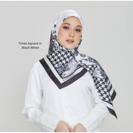 Raffida scarves times square black