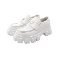 【二手】Prada 樂福鞋，Monolith 三角Plate鞋面，男款，二手 A