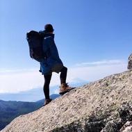 深夜色系: 6dots Tyvek 登山包 40L 55L背包 露營 登山