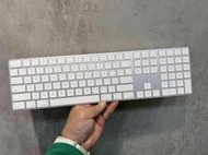 Apple Magic Keyboard 二代 藍芽無線長鍵盤 有數字鍵 簡潔英文 品項極新 只要2490 !!!