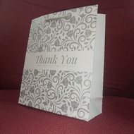 (10pcs /pkt) Beg Kertas QUALITY* Untuk Air Kotak 1Liter Paper Bag VVIP with Handle Goodies Gift Bag 