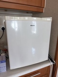 Hicon 迷你單門雪櫃（香港標準三腳插）