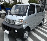 Mitsubishi 三菱1.2，5人座客貨兩用車