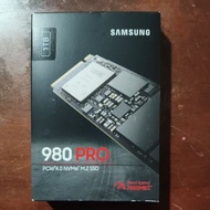 Samsung 980 PRO 1TB PCIe 4.0 NVMe M.2 SSD