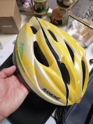 二手運動單車頭盔一個