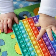 日本暢銷 - 乘數表Pop it Bubble玩具感統兒童訓練ADD ADHD AUTISM活動教學用品 fidget