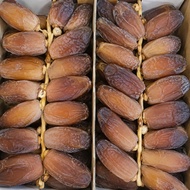 FRESH QUALITY  Kurma Tangkai Tunisia Algerian  400g