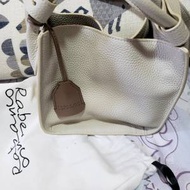 Rabeanco 翅膀包  可以交換。