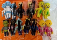 headlock 盲盒 HEADLOCK STUDIO X HOW2WORK MONSTER WORLD SERIES 3 第3代 headlockstudio 盲盒 7 隻  sofubi