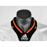 เสื้อเจอร์ซีย์เตะฟุตบอลย้อนยุค1992เสื้อแข่งฟุตบอลใส่ในบ้านสไตล์ Germany กล่องใส่แหวนฟุตบอลทีมฟุตบอล AAA