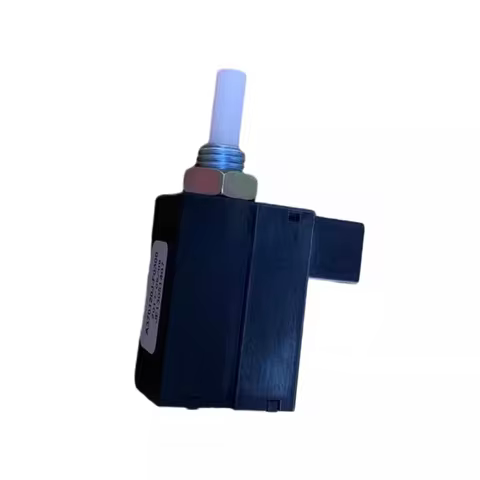 Suitable for DFM Dongfeng Fengshen AEOLUS A30 AX3 AX4 AX5 AX7 CLUTCH CONTACT SWITCH 4846002 A370120J