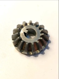 Makita service  part no 226791-7  bevel gear  15 for model. 2012NB อะไหล่เฟืองเกียร์เครื่องรีดไม้ รุ่น 2012NB ยี่ห้อ มากีต้า ใข้ประกอบงานซ่อมอะไหล่แท้