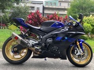 YAMAHA R6