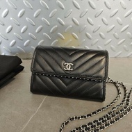 CHANEL香奈兒黑銀V紋mini woc鉚釘鏈條包 斜背包